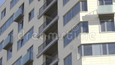 莫斯科新住宅区<strong>宿舍楼</strong>窗户及阳台